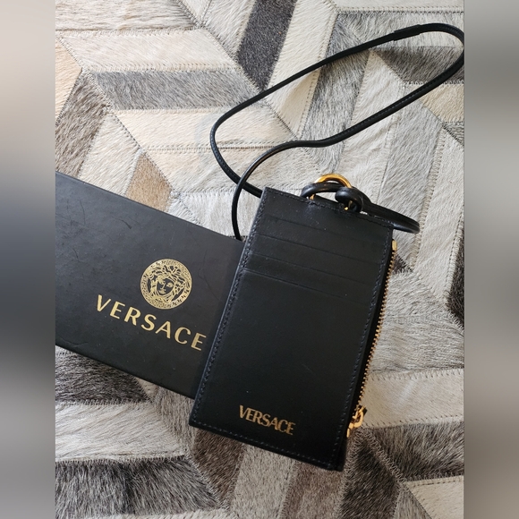 Versace leather cardholder with straps - Picture 7 of 10